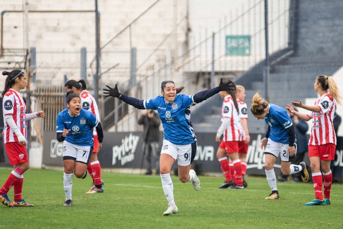 Fútbol Femenino AFA: Talleres goleó en Remedios de Escalada - Club