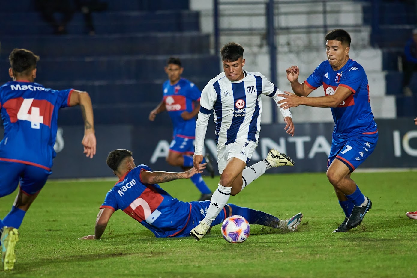 Talleres quiere encaminar su clasificación en la Copa Proyección | Canal Showsport